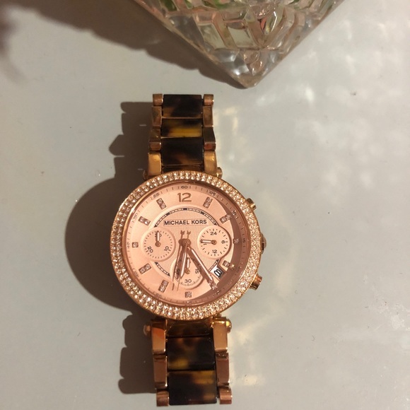Tortoise shell Michael kors watch
